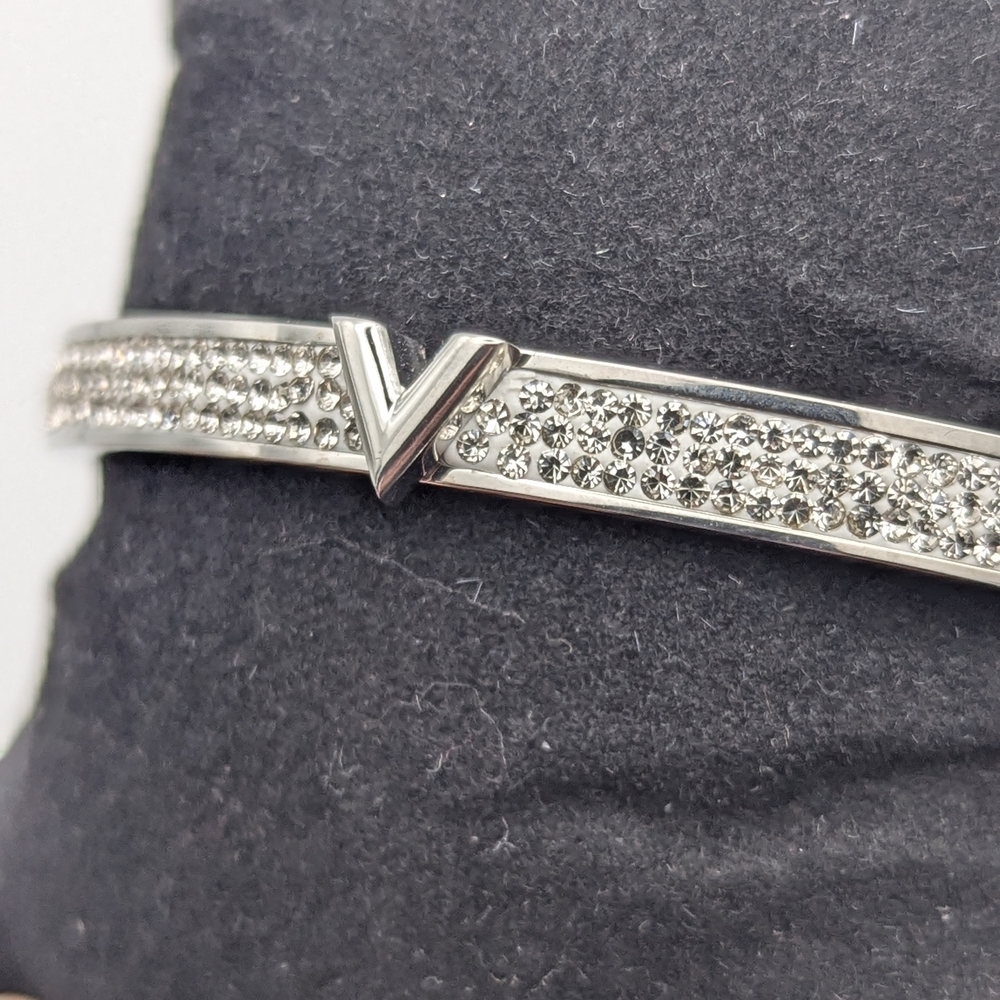 Silver Gemstone V Initial Hinge Bangle Bracelet Quiet Luxury - Picture 2 of 11